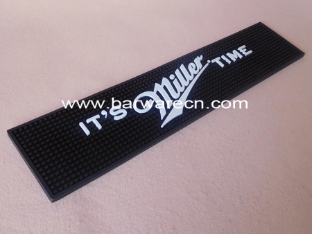 Yüksek kaliteli özel 3d logo pvc bar bira damla mat 