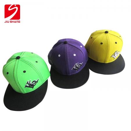 Spor için özelleştirilmiş 3d nakış logo pamuk snapback kap 